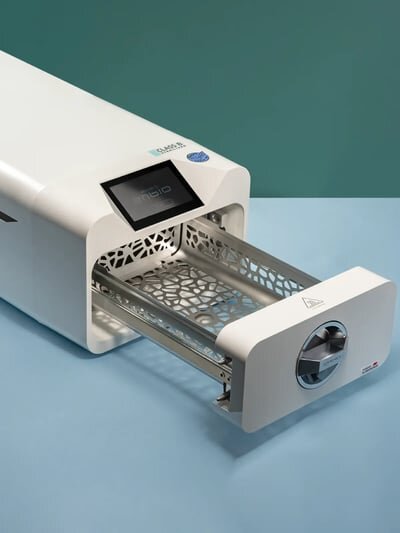 disinfettare attrezzi unghie